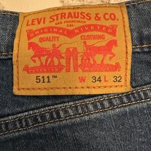Levi Strauss & Co - 511